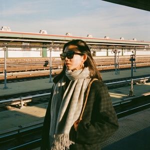 Meet your Posher, Nicole